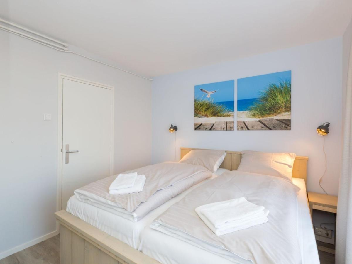 Beautiful Apartment In Zoutelande With Terrace Kültér fotó