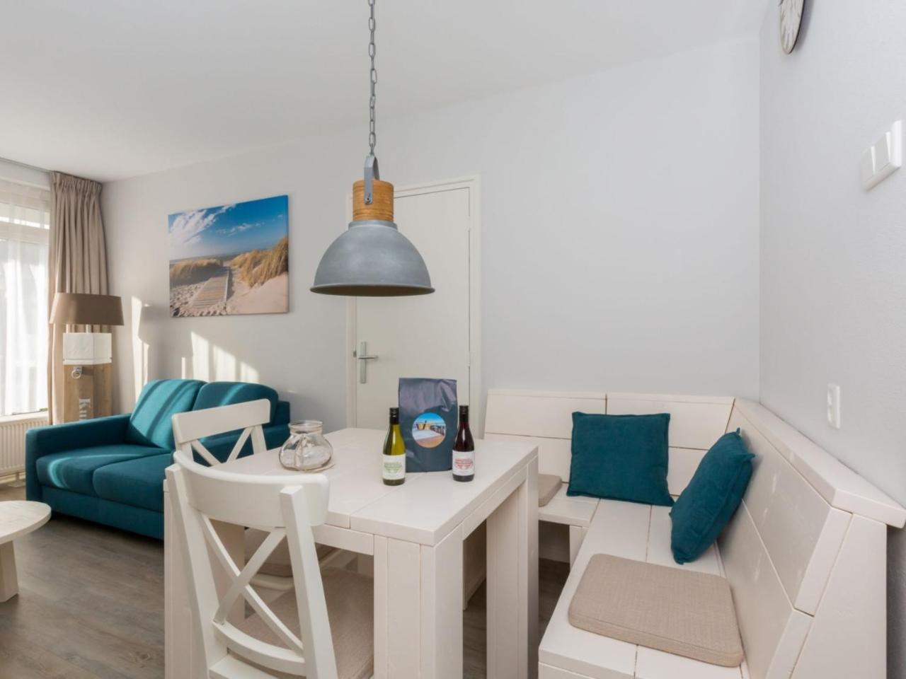 Beautiful Apartment In Zoutelande With Terrace Kültér fotó
